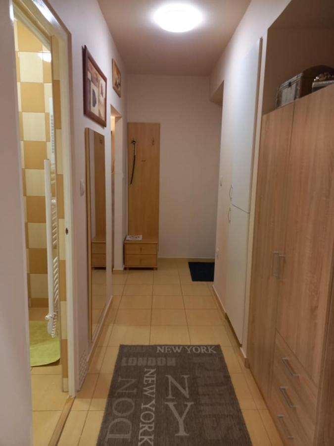 Zenit Apartman Makó Zewnętrze zdjęcie